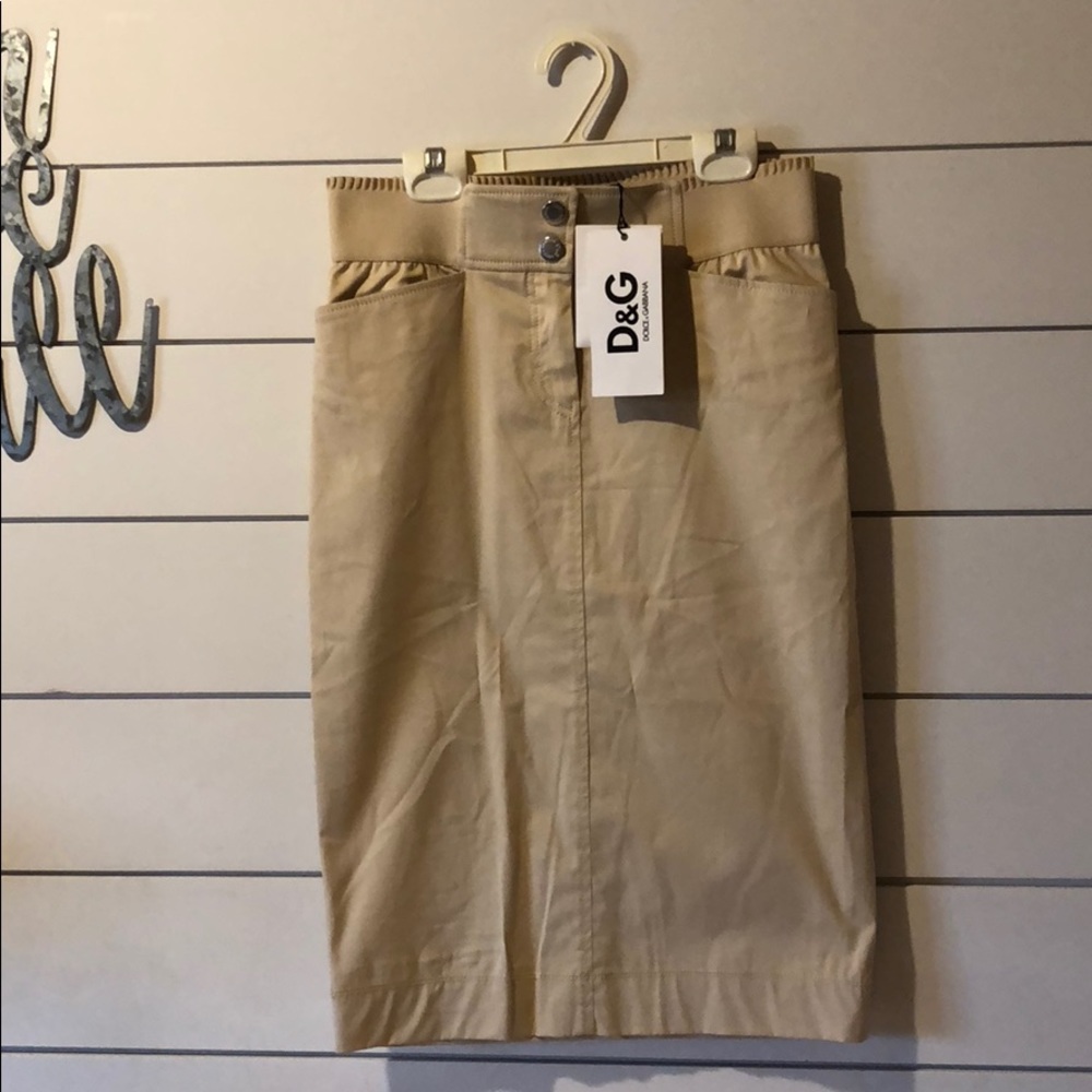 🆕 NWT💥 Dolce and Gabbana skirt
